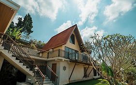 Pacung Indah Hotel & Restaurant By Ecommerceloka